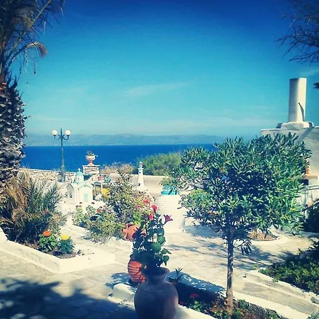 아파트 Vrohaki & 피소리바디