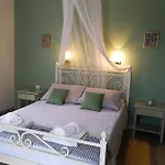 Vrohaki & Appartamento Piso Livadi