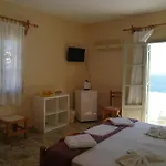 Vrohaki & Appartamento Piso Livadi