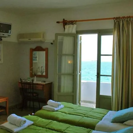 Vrohaki & * ピソ ・リバディ