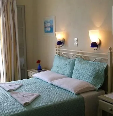 Vrohaki & * ピソ ・リバディ