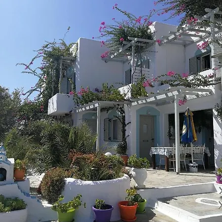 アパート Vrohaki & ピソ ・リバディ