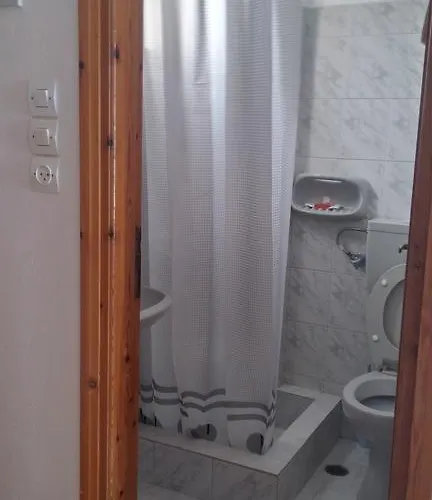 Apartment Vrohaki & *